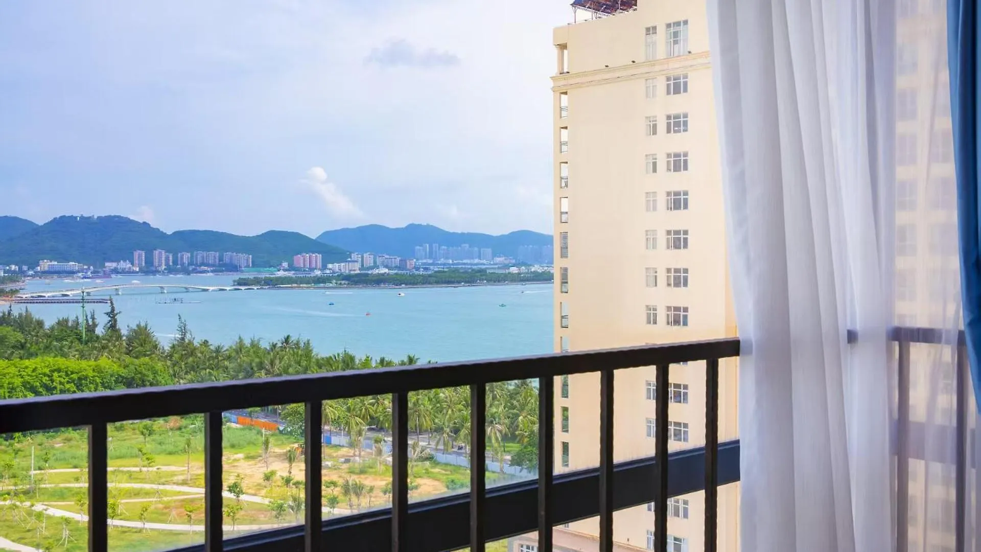 Aparthotel Sanya Summer Seaview Hotel
